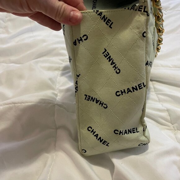 Vintage Chanel Light Mint Green Maxi Jumbo Logo Pattern Quilted Cotton Shoulder - Picture 10 of 15